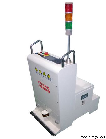 ŷ�������˺�ǣ��AGVС��