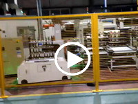 ŷ����ͲAGV�����ξ��Զ��Խ�ʵ��