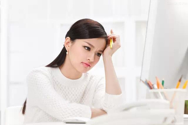 ŷ��AGV�����պ��ļ������ǹؼ�