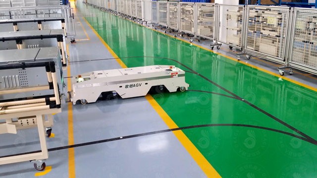 �й�AGV�����Ͳ�Ʒ�����д��Ż�����