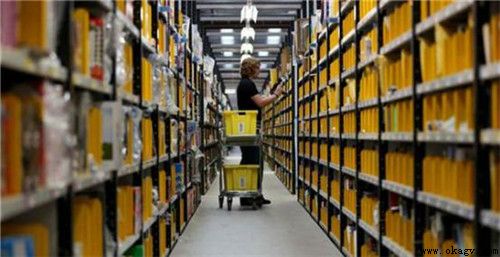 ʹ��AGV�ִ������˵���������