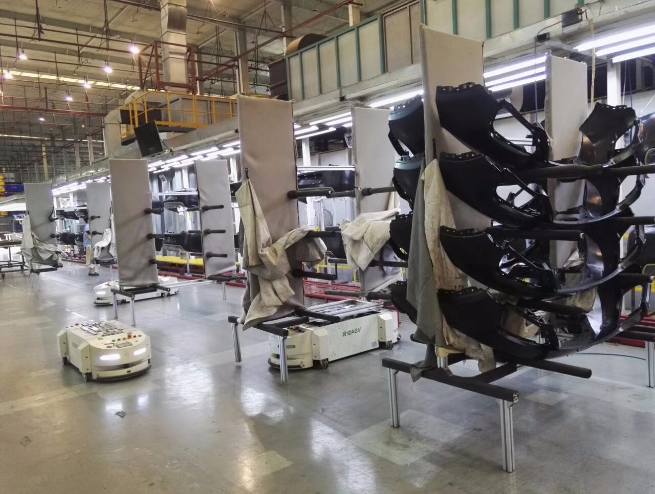 ŷ���޹���Ե���AGV����