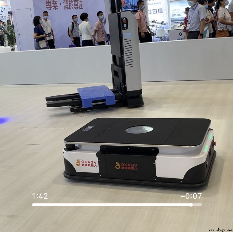 ����Ƶ��1085����ҵ�������ڹ�ҵչ��Ϊ��˫������ͨ�µ㡢����